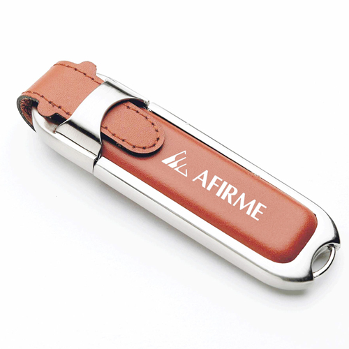 32GB Leather Flash Drive