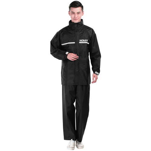 Fashionable Polyester Raincoat