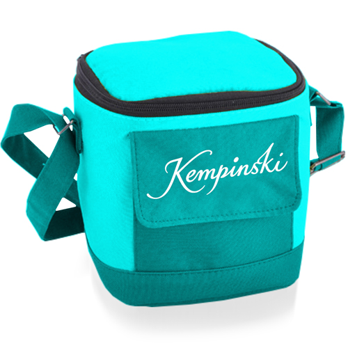 Sealing Lunch Bag With Adjustable Strap